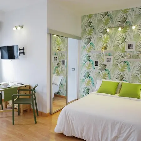 Alemania & Soho By Ele Apartment *